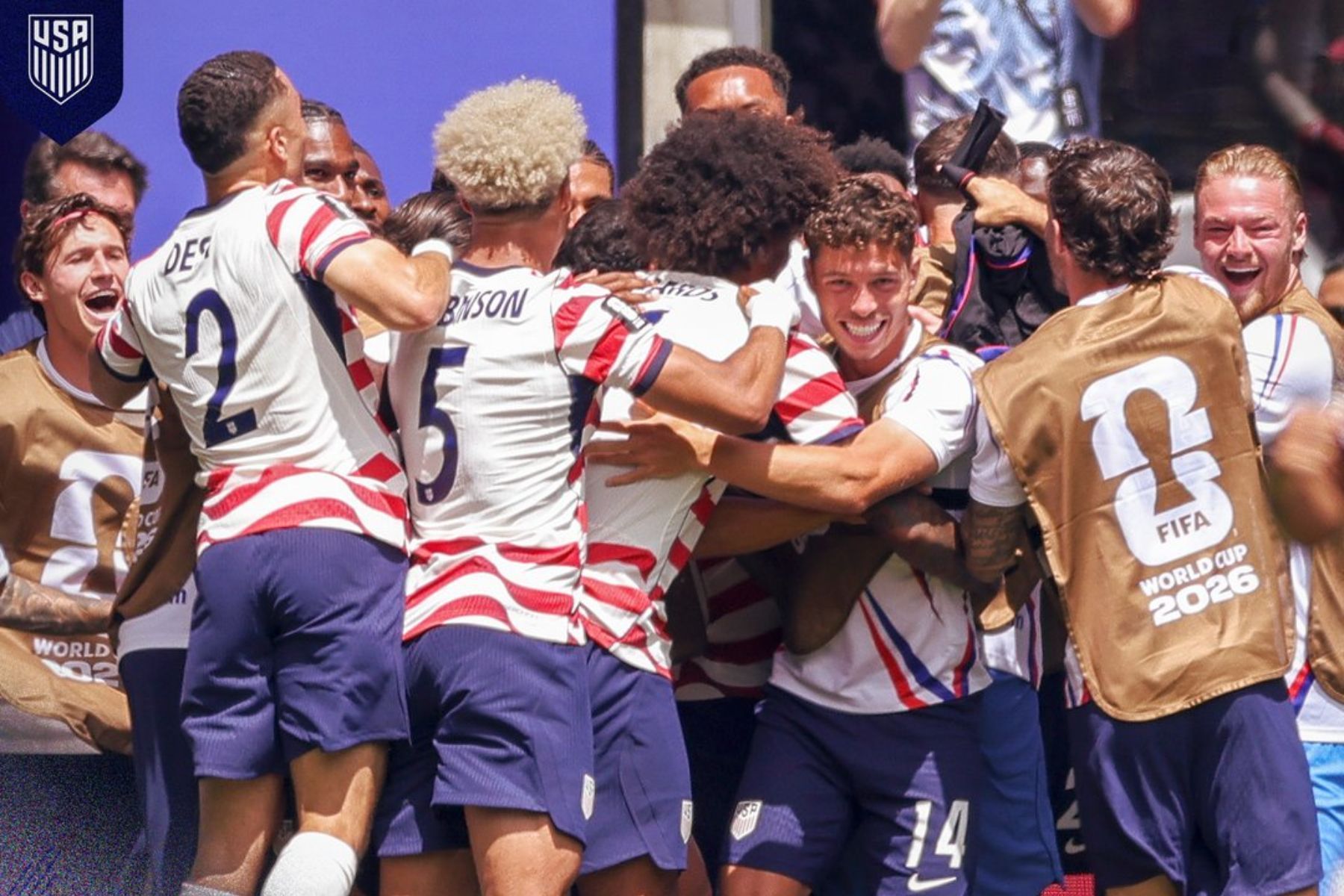 Estados Unidos garantem vaga no mata-mata da Copa do Mundo