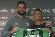 América anuncia extensão de contrato de volante da base