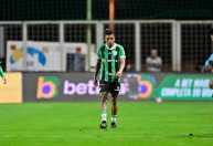 Louzer explica permanência de Dalbert em derrota do América: ‘Ninguém é inconsequente’