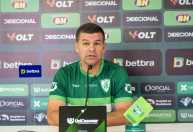 América apresenta Umberto Louzer como novo técnico: ‘Olhar daqui para frente’