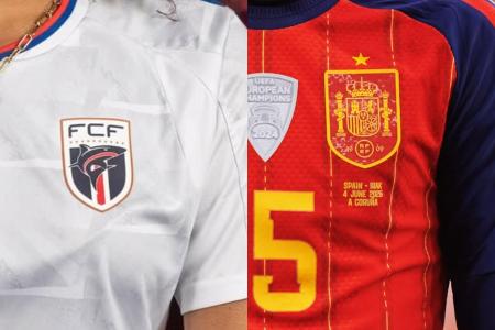 Uniformes utilizados na partida de Espanha x Cabo Verde nesta segunda-feira