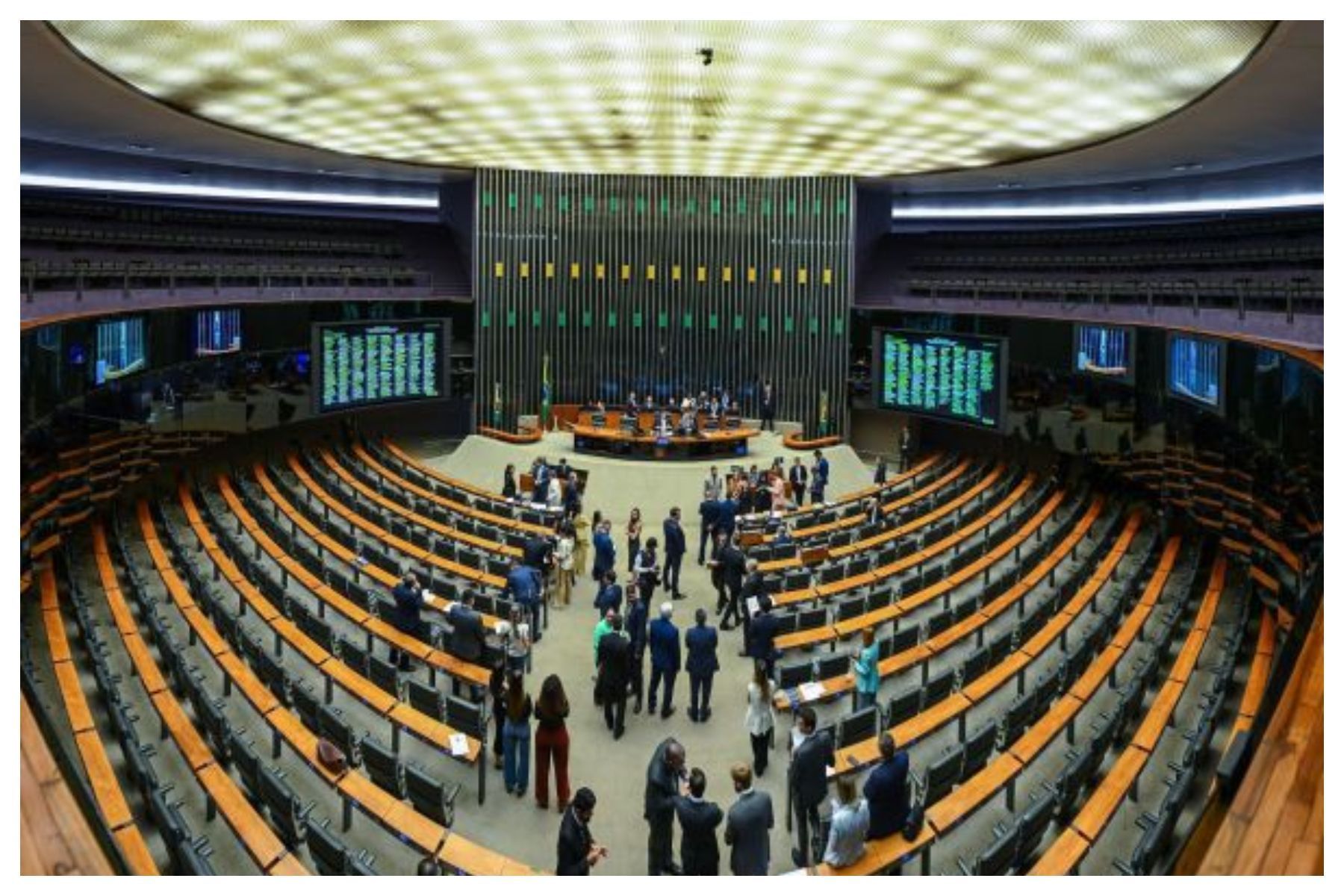 Congresso analisa vetos de Lula nesta quinta (18)