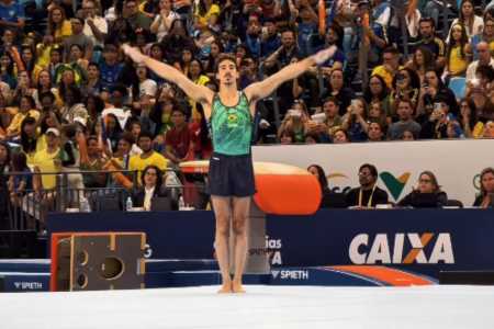 Vitaliy Guimarães no Pan-Americano de ginástica artística do Rio • Divulgação/CBG