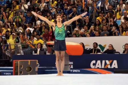 Vitaliy Guimarães no Pan-Americano de ginástica artística do Rio • Divulgação/CBG