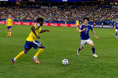 Japão e Suécia avançam ao mata-mata da Copa do Mundo