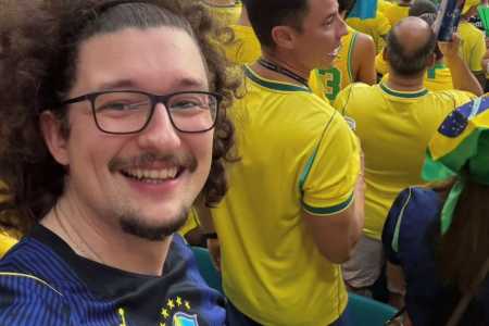 Frank Ilett, torcedor do United torcendo pelo Brasil