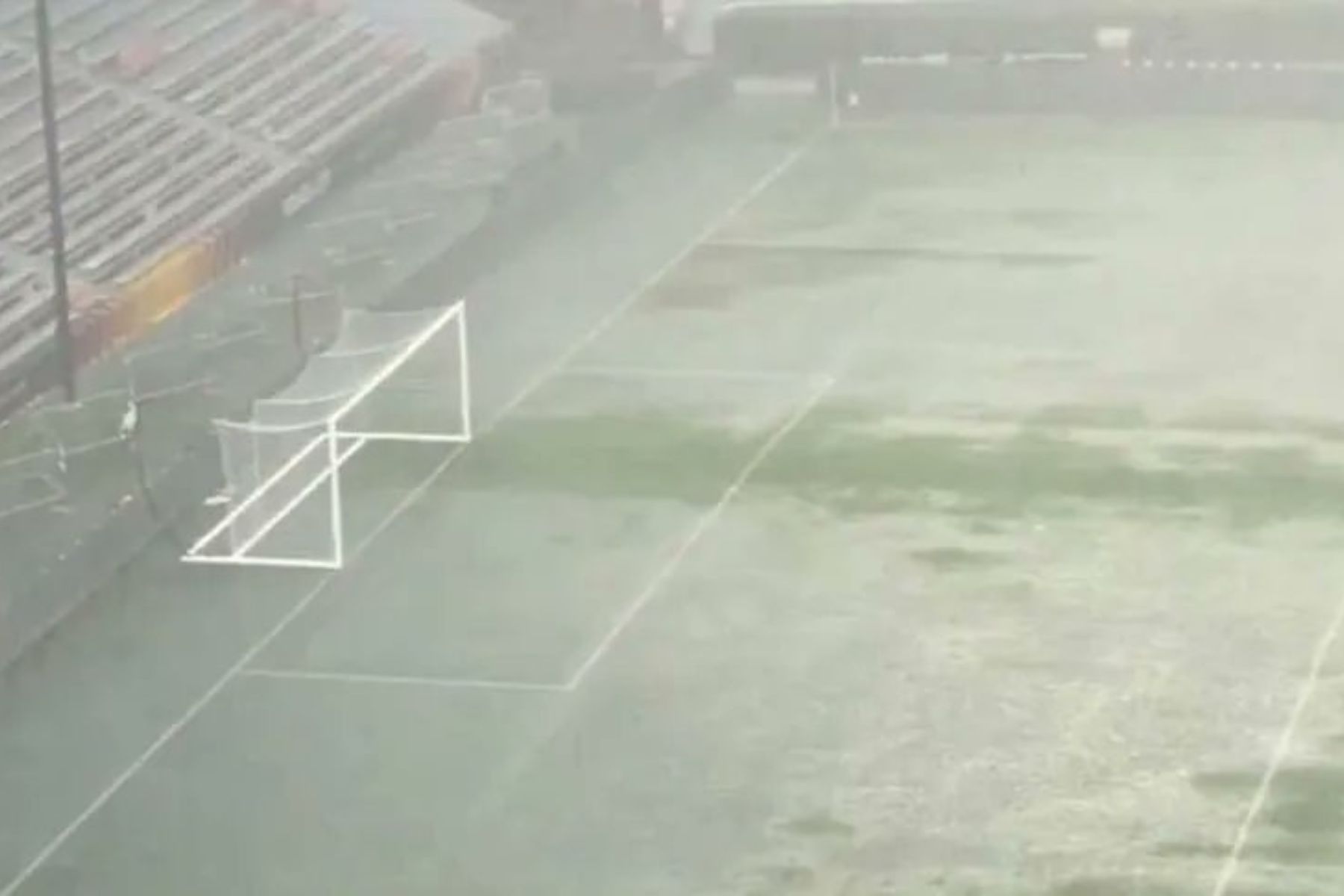 Estádio do amistoso entre Argentina x Islândia é castigado com tempestade