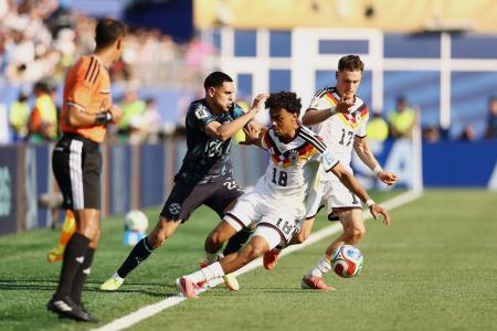 Alemanha e Paraguai disputam na Copa do Mundo