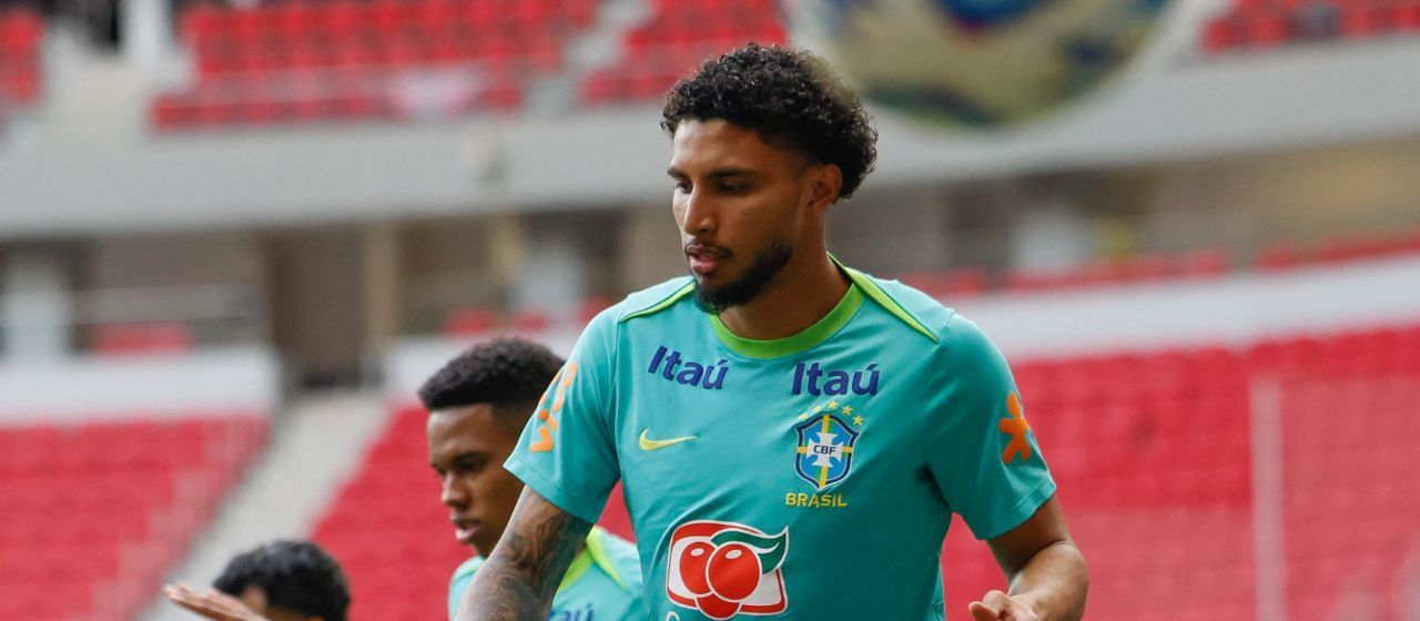 Carlo Ancelotti convoca Éderson, do Atalanta, para a vaga de Wesley, cortado por lesão