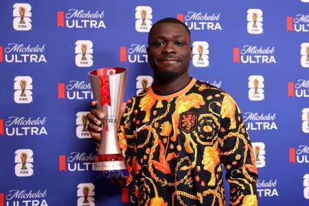 Brian Brobbey é eleito melhor jogador da partida entre Holanda e Tunísia