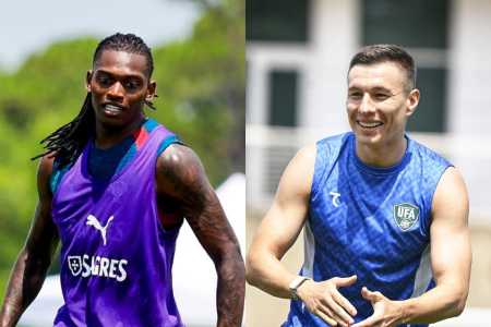 Jogadores de Portugal e Uzbequistão durante treinamento