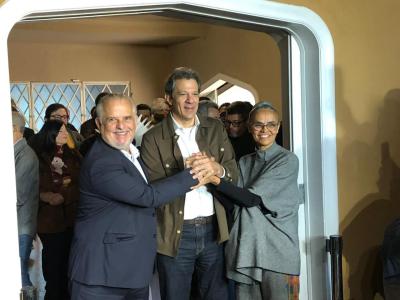 Márcio França, Fernando Haddad e Marina Silva em anúncio da chapa de esquerda na disputa das eleições paulistas