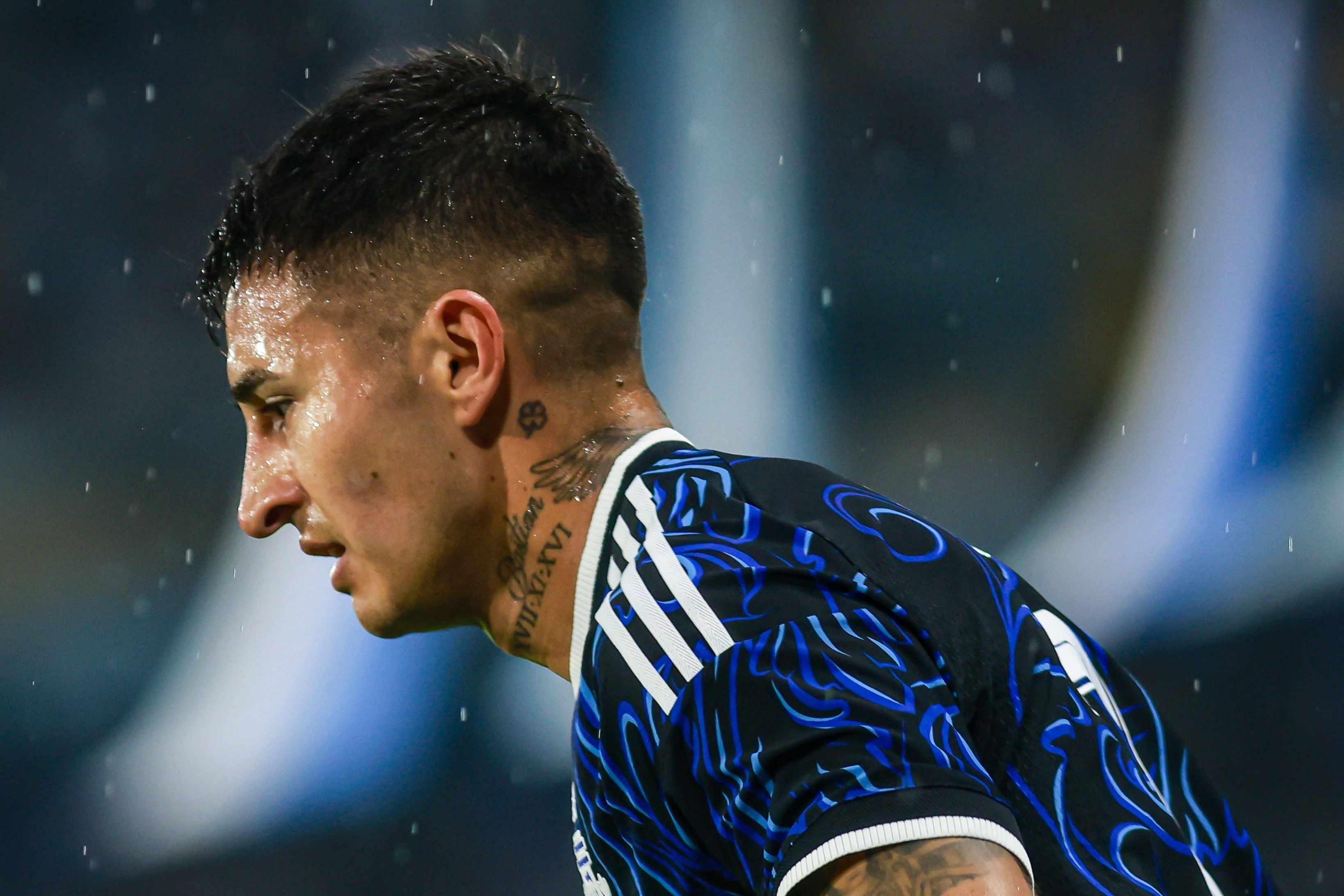 Com proposta do Cruzeiro por Rojas, Racing direciona busca por substituto