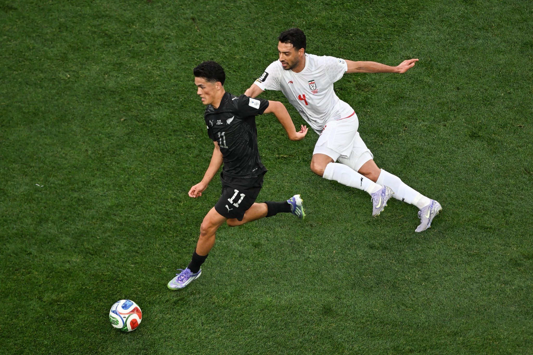 Irã e Nova Zelândia empatam em jogo eletrizante pela Copa do Mundo