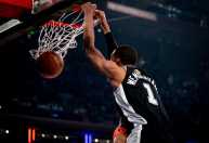 Spurs vencem Knicks fora de casa e diminuem desvantagem na final da NBA