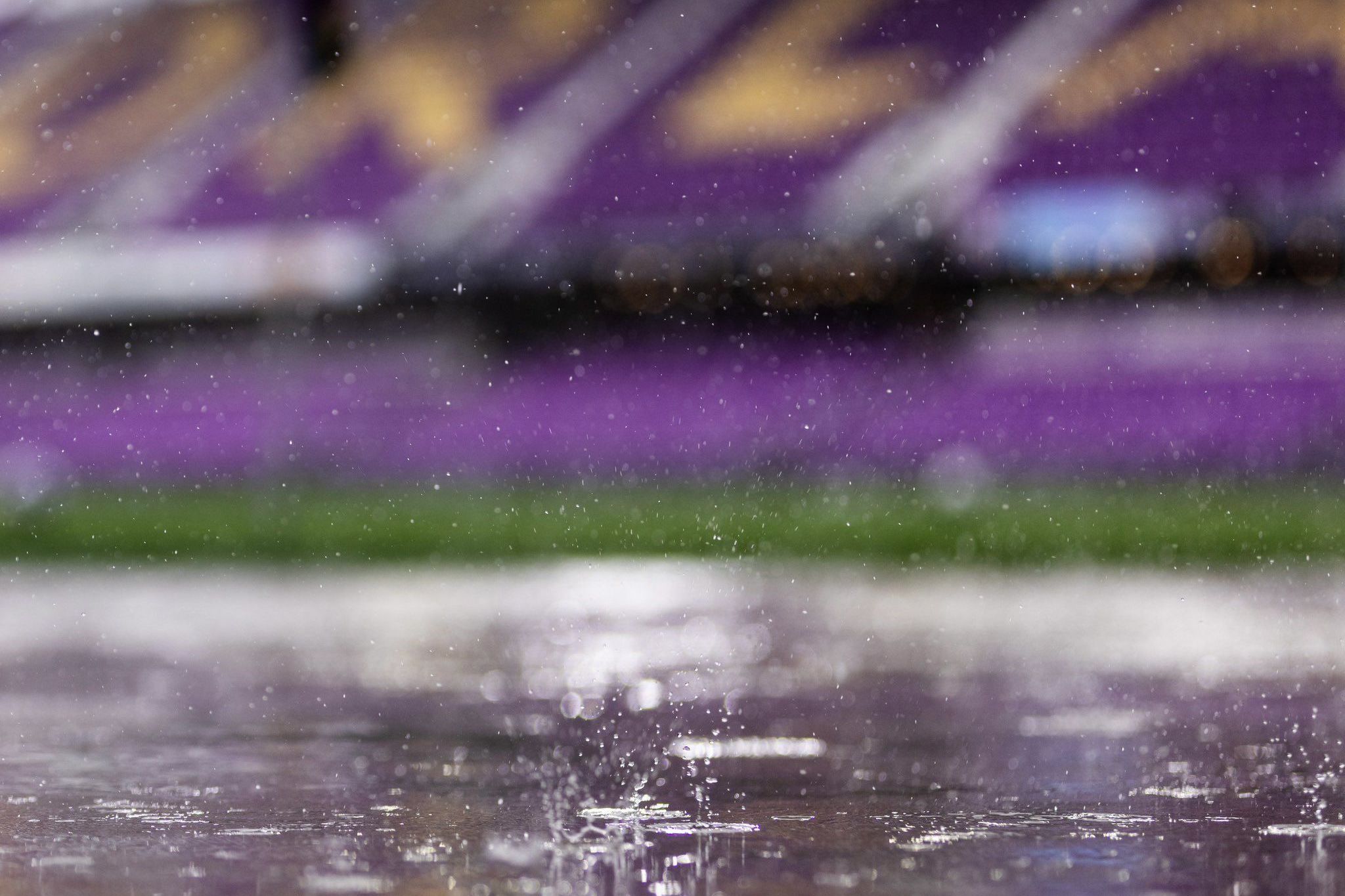 Forte chuva em Orlando adia horário de amistoso entre Inglaterra e Costa Rica