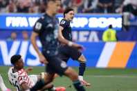 Cria do Cruzeiro, jogador do Palmeiras marca primeiro gol do Paraguai na Copa