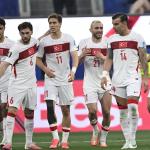 Eliminada, Turquia surpreende e vence Estados Unidos em despedida da Copa do Mundo