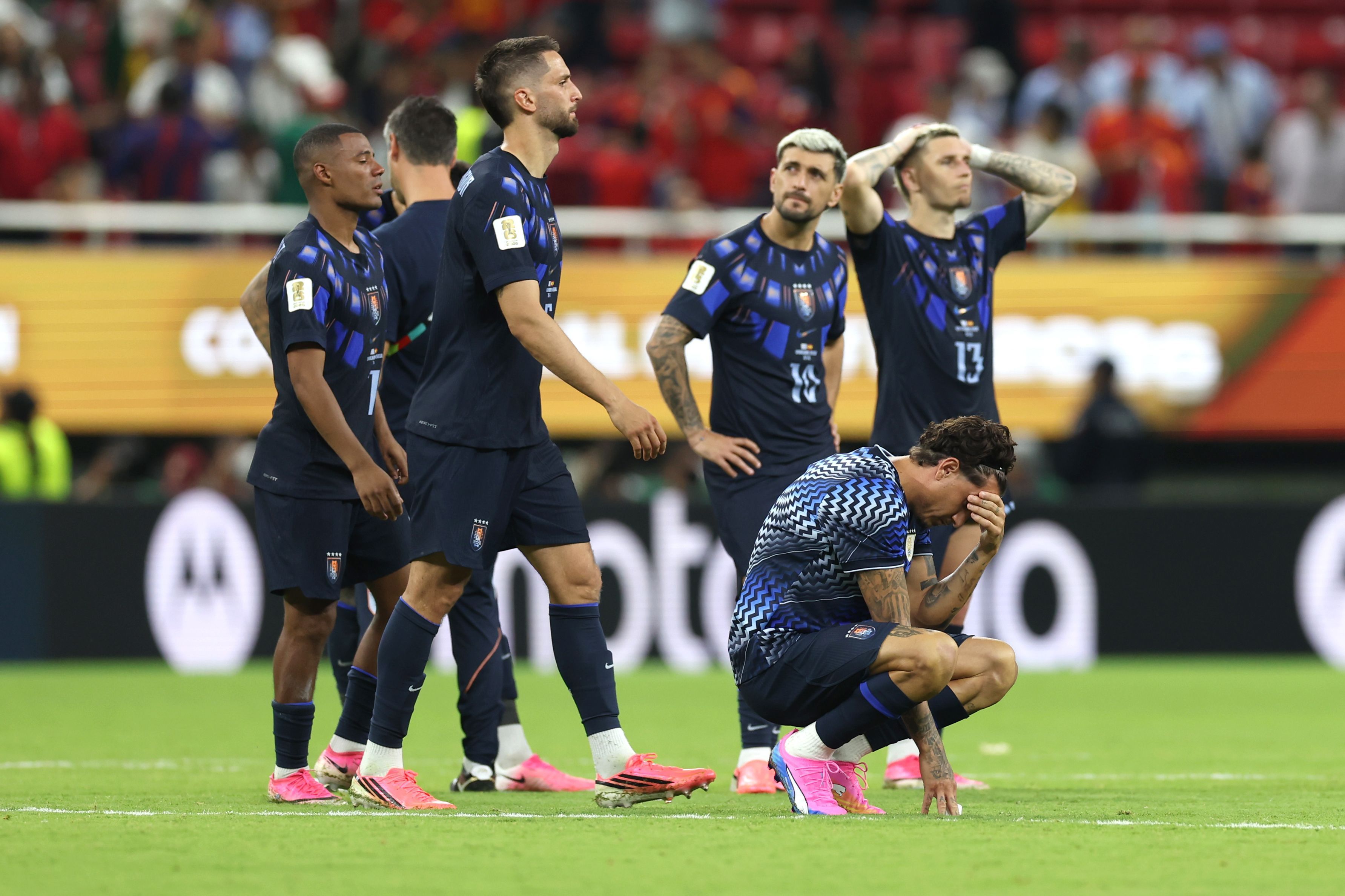 Com eliminação do Uruguai, Arrascaeta se despede da Copa sem entrar em campo