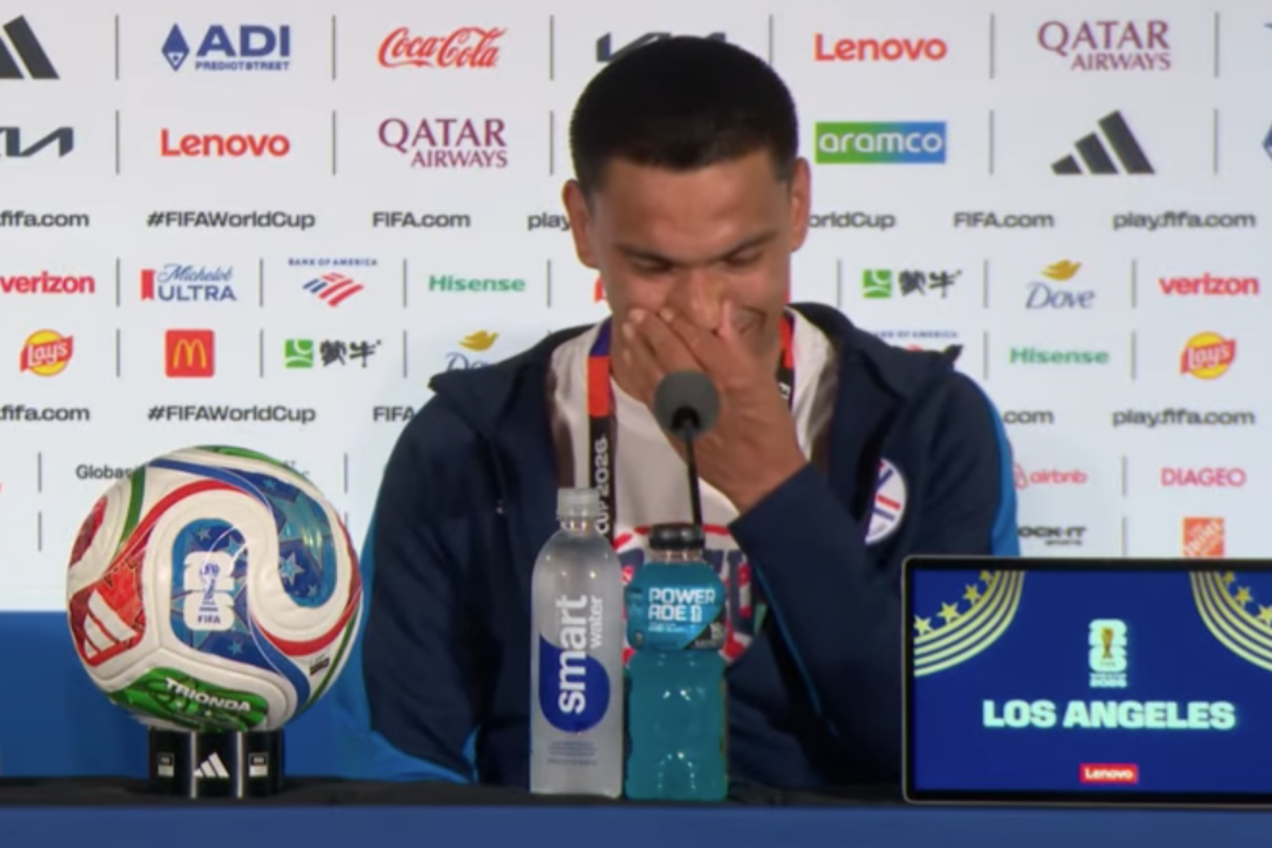 'Algoz' do Brasil vai às lágrimas ao falar sobre estreia na Copa do Mundo: 'Emotivo'