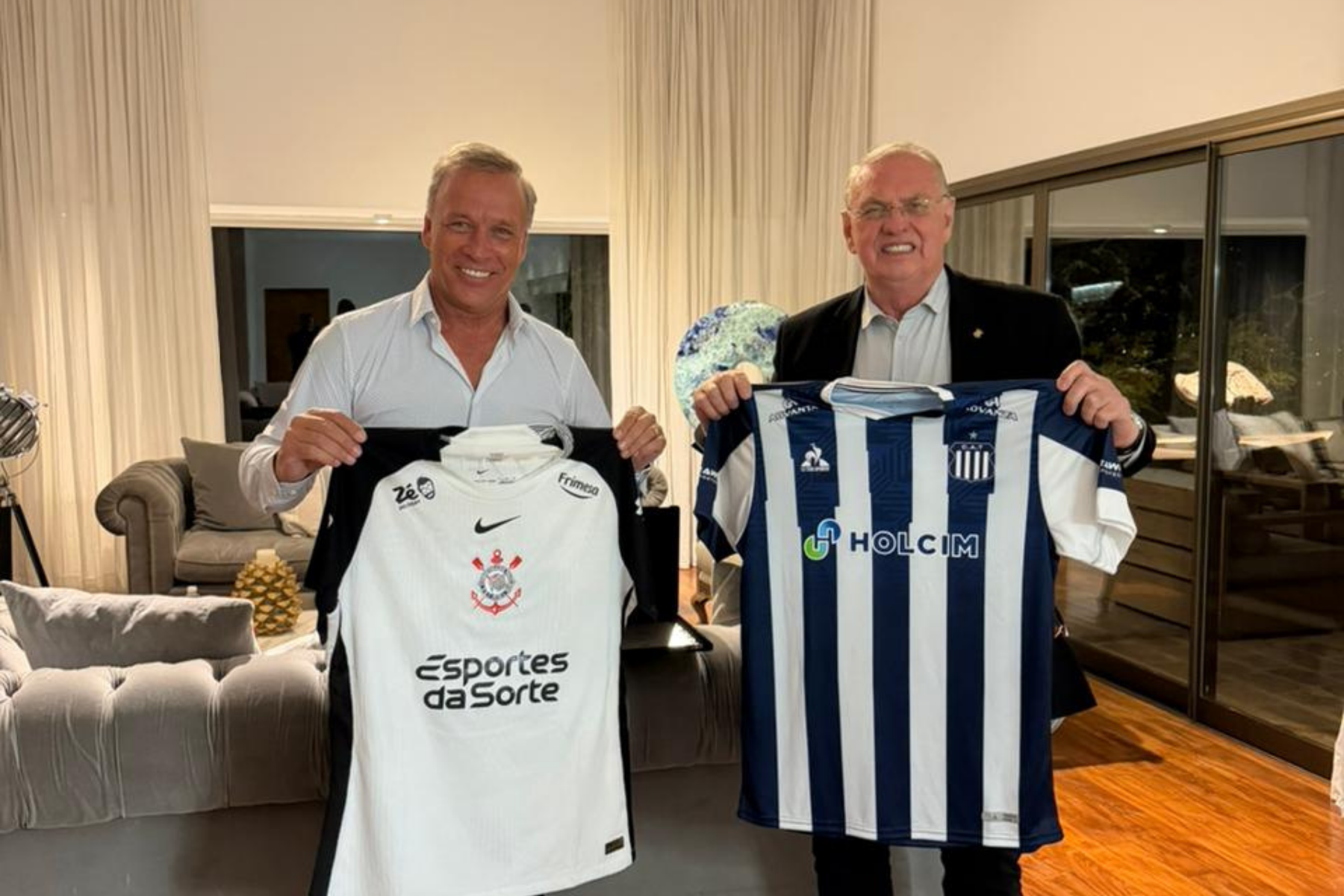 Corinthians paga dívida com Talleres pela contratação de Garro e evita novo transfer ban