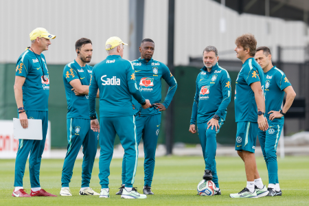 Comissão do Brasil chefiado por Carlo Ancelotti na Copa do Mundo