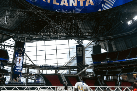 Mercedes-Benz Stadium, palco do jogo entre RD Congo e Uzbequistão pela Copa do Mundo