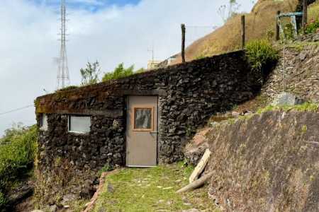 Caverna ativa na Serra da Piedade • Jordane Macedo