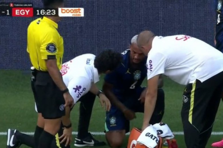 Wesley deixou amistoso entre Brasil e Egito com dores na virilha