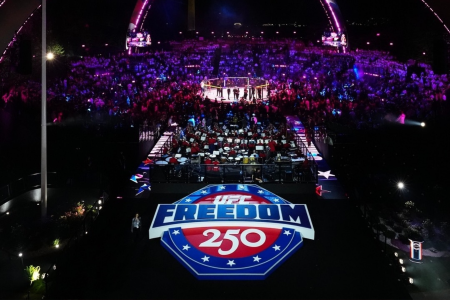 UFC foi disputado no gramado da Casa Branca