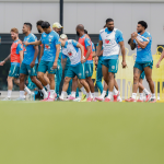 Trio titular é ausência em treino da Seleção Brasileira; saiba motivo