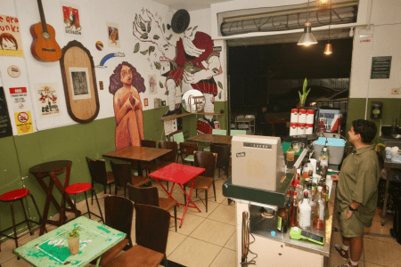 Bar fica localizado no bairro Santa Tereza, em BH • Divulgação Dona Ninguém