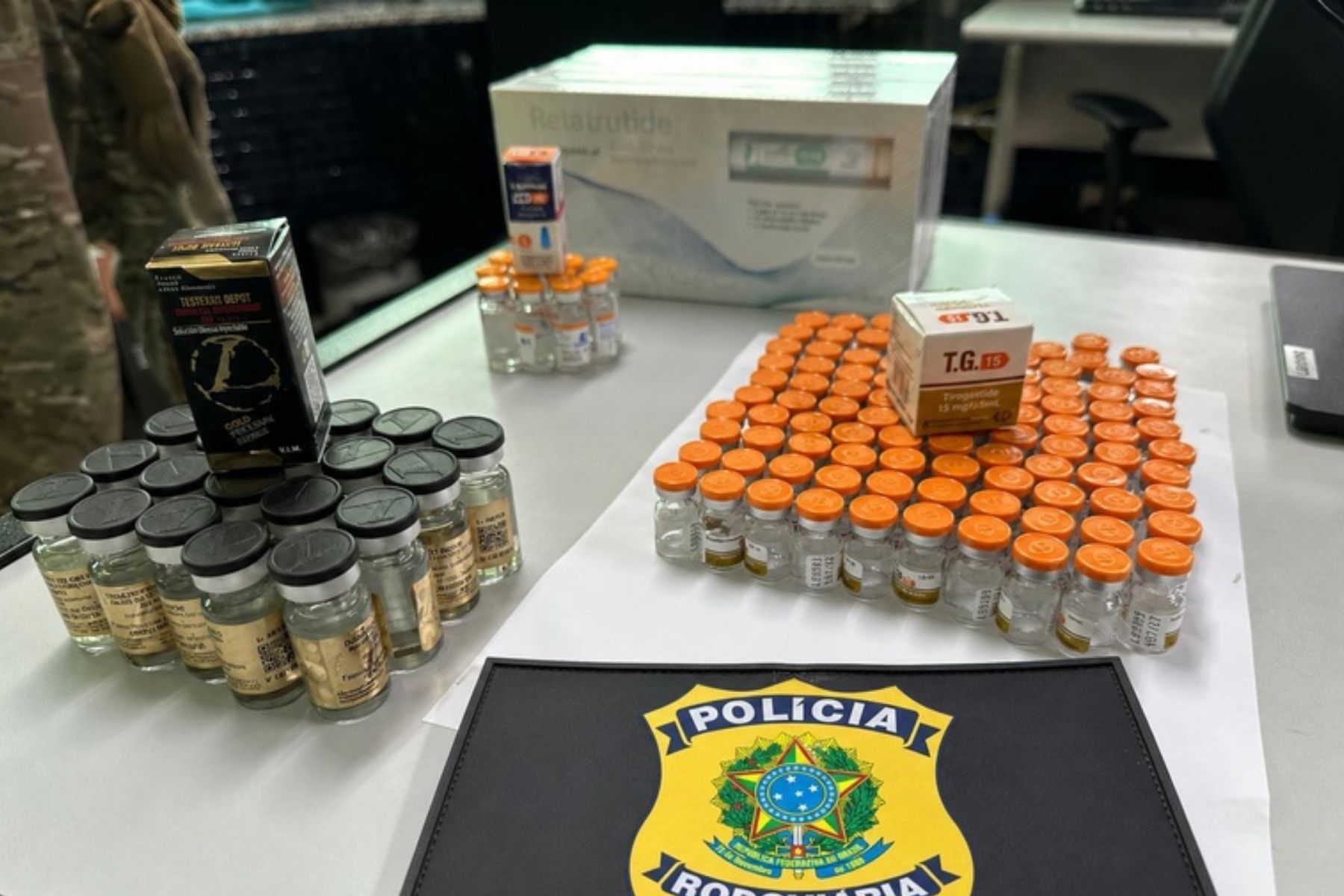 Casal é preso com carga de anabolizantes e canetas emagrecedoras na Grande BH