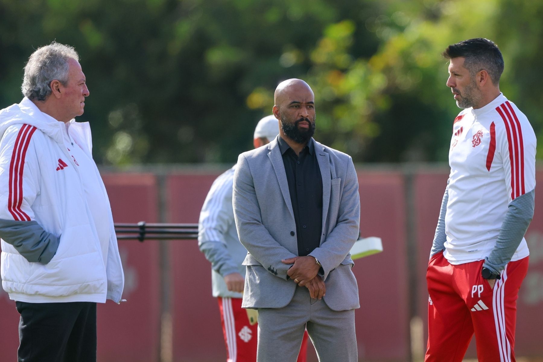 Fabinho Soldado explica estratégia do Inter na janela de transferências