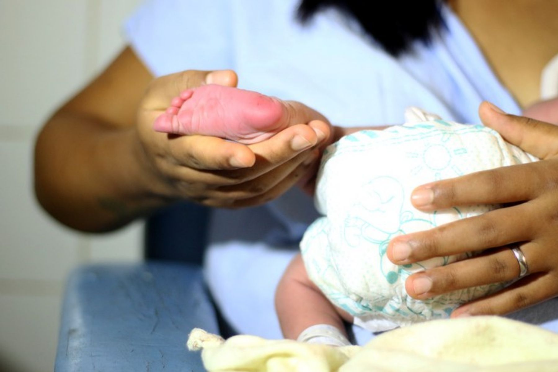 Dia Nacional do Teste do Pezinho reforça a importância do exame em recém-nascidos