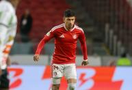 Internacional confirma negociação de meio-campista com Rosario Central-ARG