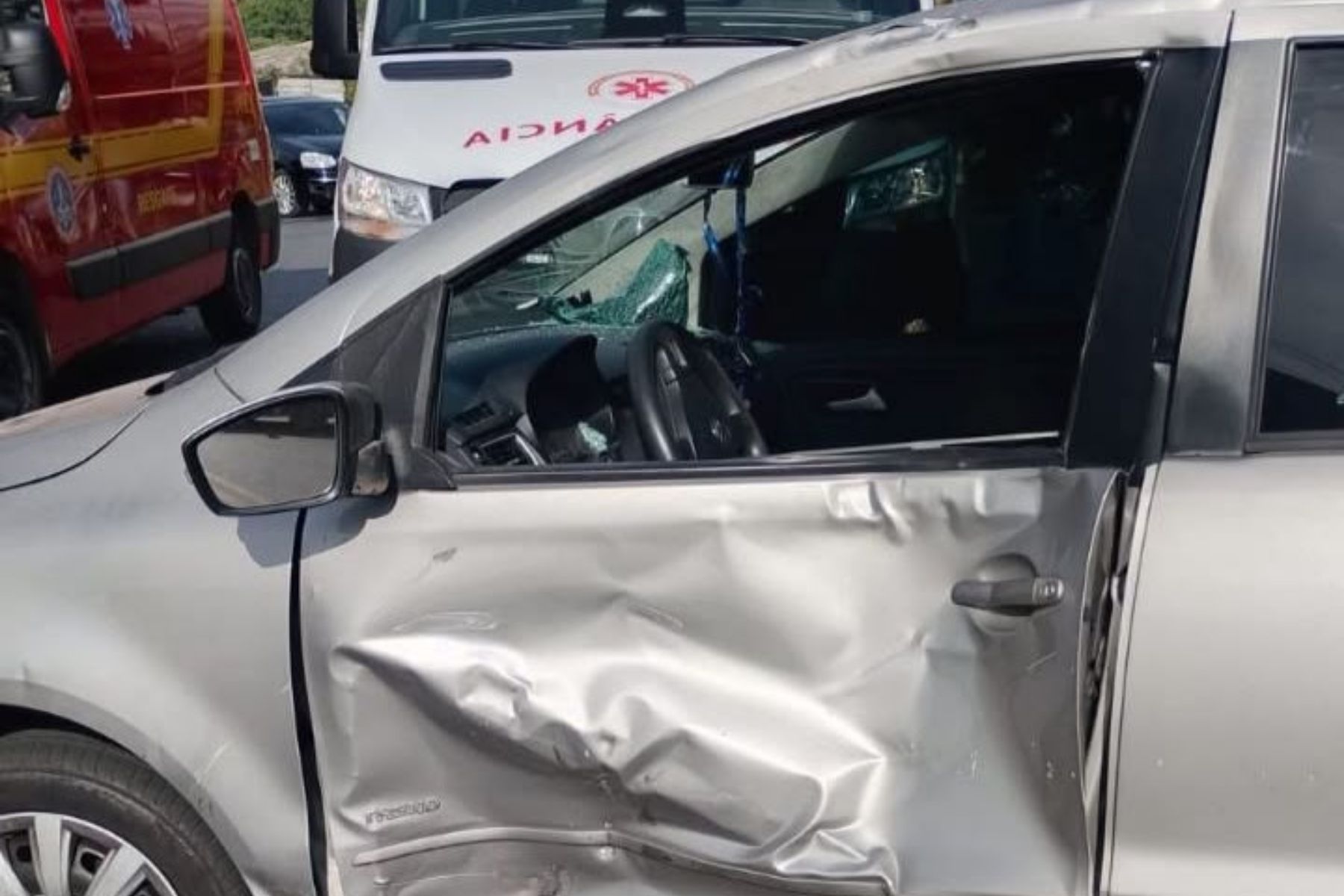 Motociclista morre após bater em carro na Grande BH