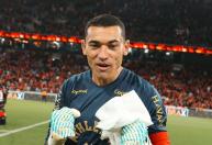 Titular do Athletico-PR vira desfalque contra o Santos pelo Brasileirão