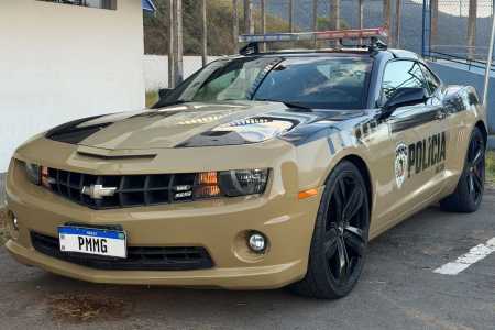 Porsche e Camaro da PMMG: entenda o uso e origem dos veículos