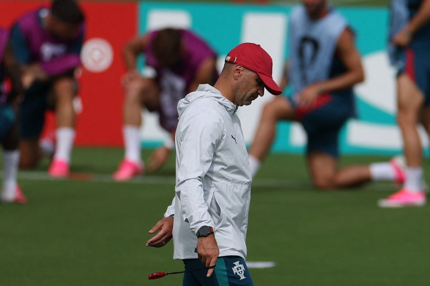 Roberto Martínez deve deixar Portugal após a Copa do Mundo, diz jornalista