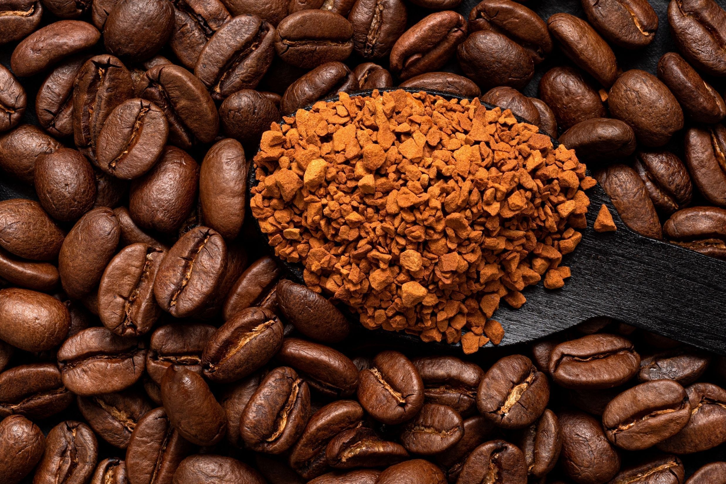 Indústria do café solúvel vai aos EUA contra tarifa de 37,5% proposta por Trump