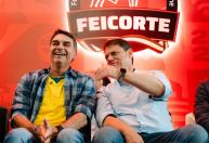 Com presença de Flávio Bolsonaro, Tarcísio confirma candidatura neste sábado (1°)