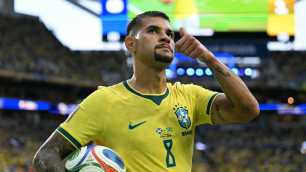 Arsenal faz proposta ao Newcastle por Bruno Guimarães, destaque da Seleção na Copa
