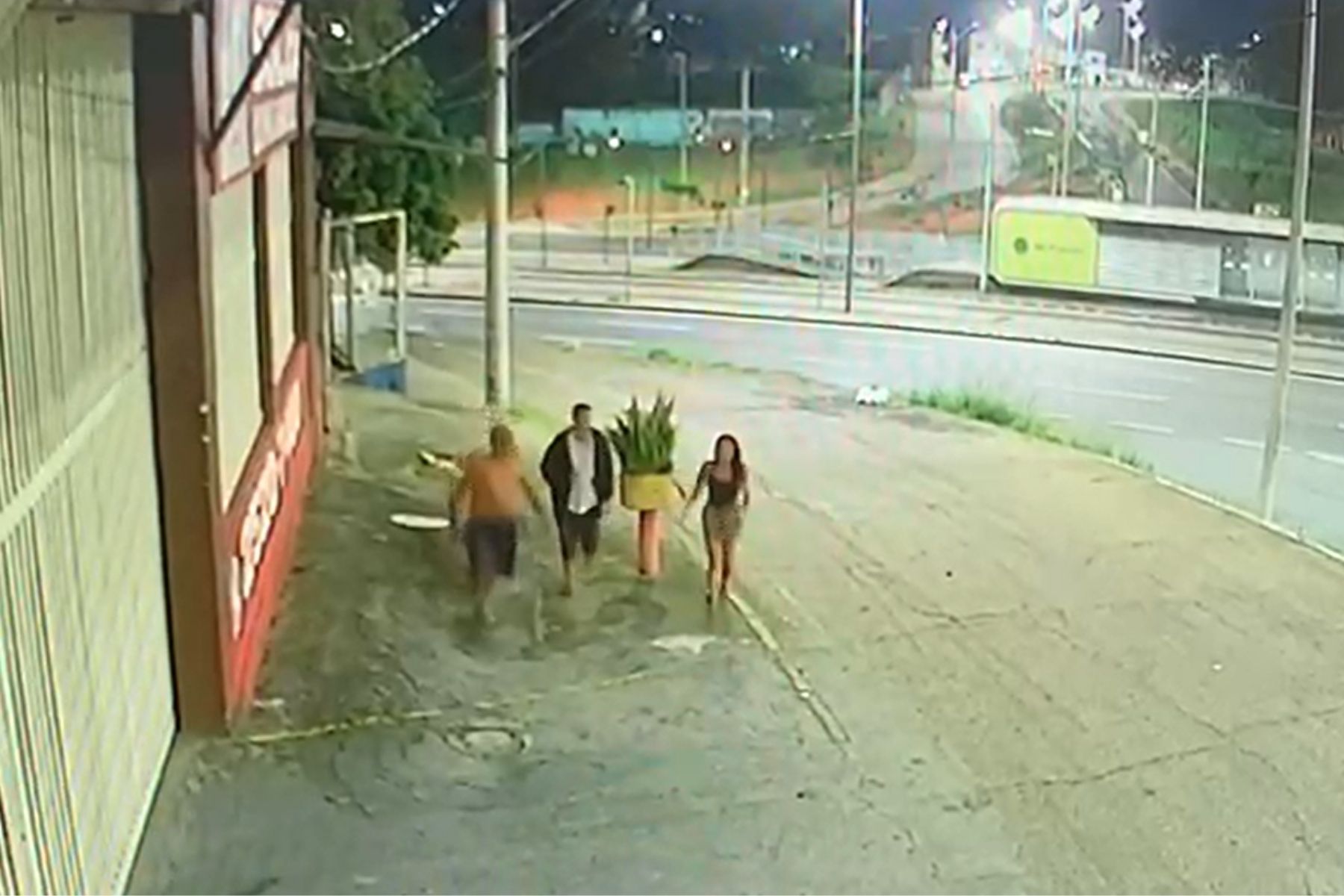 Trio é preso suspeito de assassinar homem a facadas dentro de casa em BH