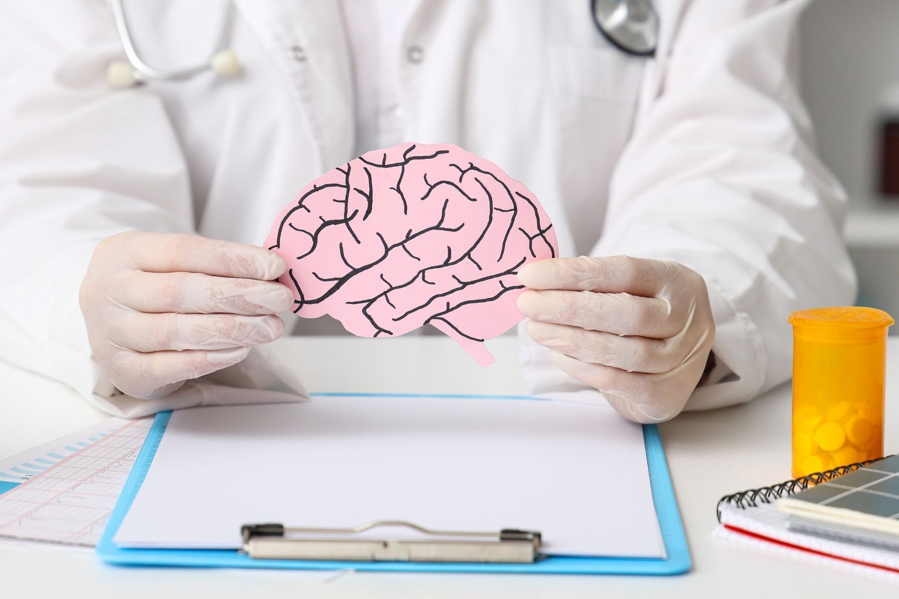 Esquizofrenia: transtorno mental afeta mais de 500 mil brasileiros; entenda diagnóstico