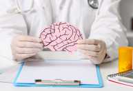 Esquizofrenia: transtorno mental afeta mais de 500 mil brasileiros; entenda diagnóstico