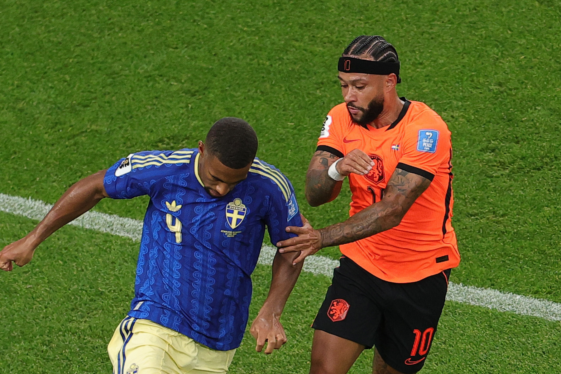 Técnico da Holanda atualiza situação física de Memphis Depay na Copa do Mundo