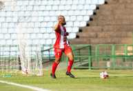 Com 10 jogadores, Ipatinga perde para Democrata-SL no Ipatingão