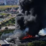 Imagens de drone mostram destruição em meio a incêndio em garagem de ônibus em BH