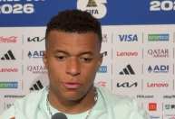 Mbappé descarta disputa com Messi pela artilharia da Copa: 'Não acompanho o que ele faz'